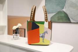 Picture of Hermes Handbags _SKUfw236182957fw